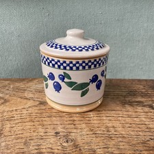 Nicholas Mosse Pottery